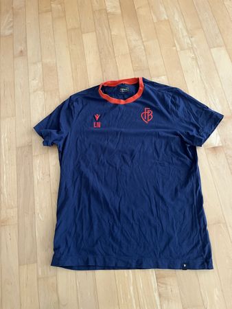 Macron FC Basel T-Shirt Dunkelblau Grösse 3XL 