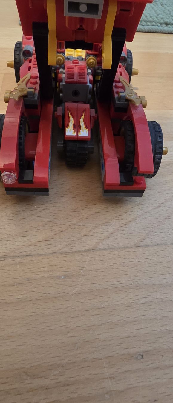 Lego Giocattoli: Lego ninjago Auto mit intigritem motorrad – Usato da Emmetten venduto da Hatjana 2