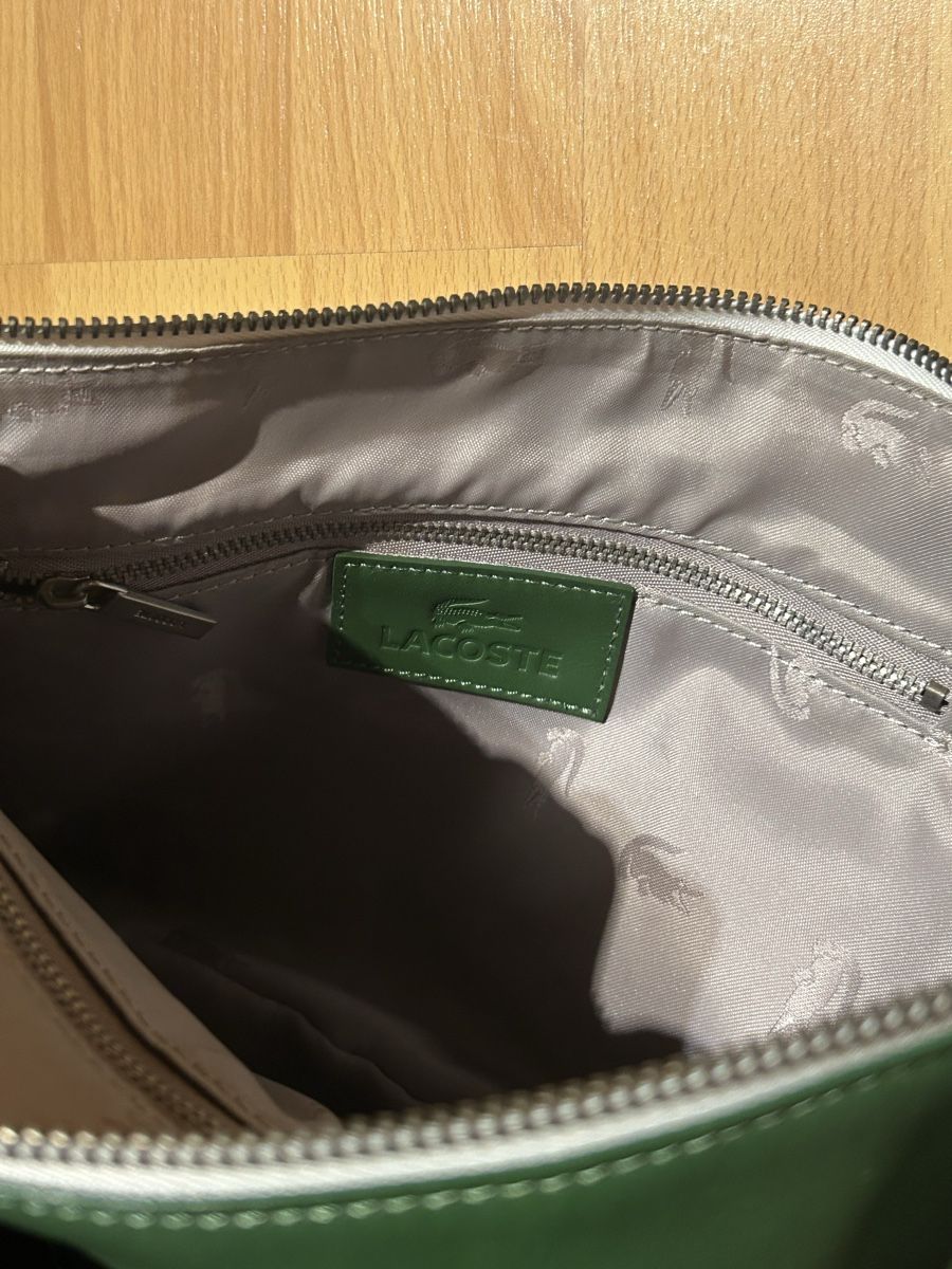 Lacoste Sacs femmes: Lacoste Tasche   – Neuf (Voir description) à Aeschi b. Spiez par davidS744 4