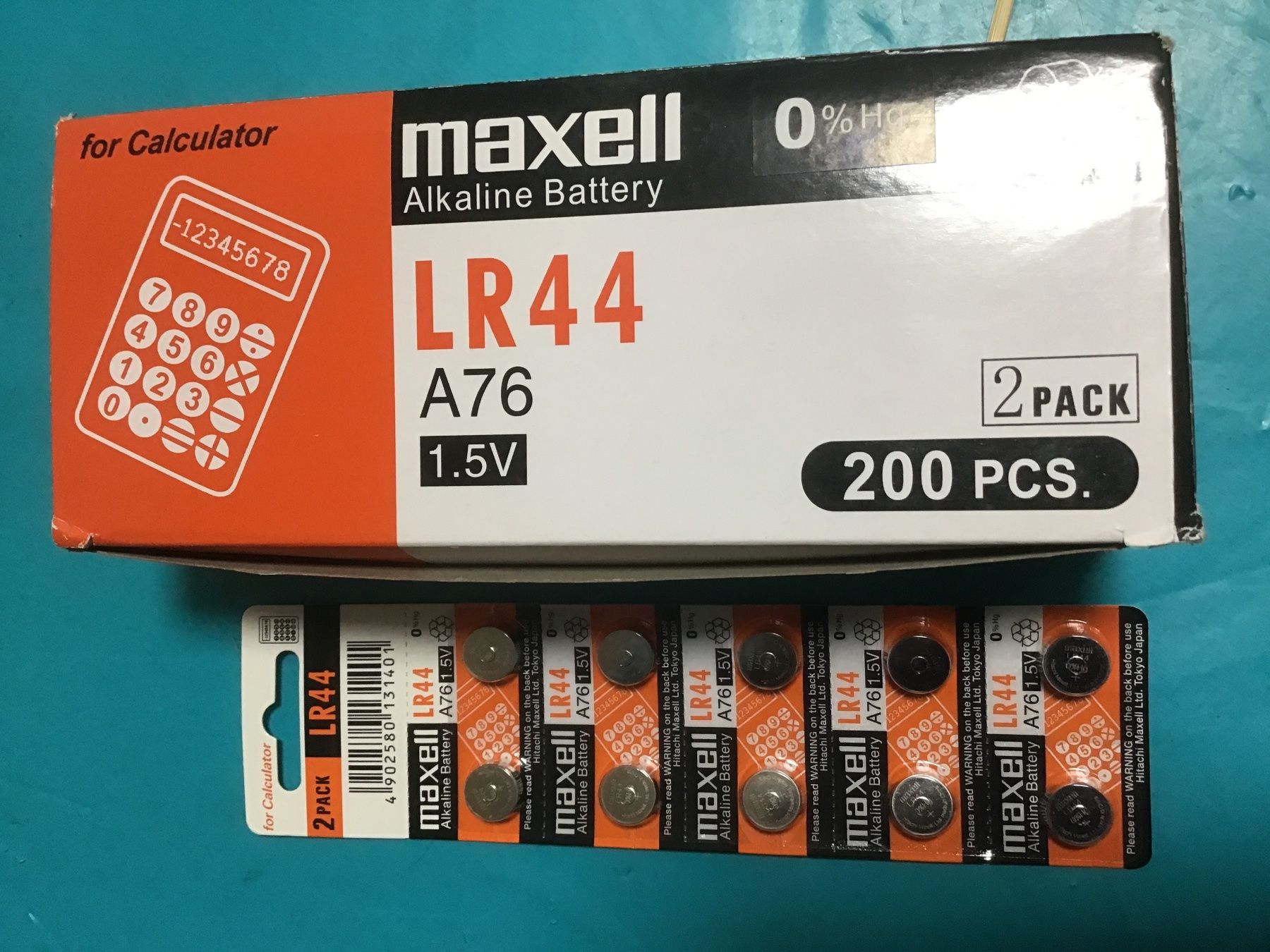 Akkus & Batterien: 50 piles maxell LR44 – Neu und originalverpackt aus Lausanne von topthai