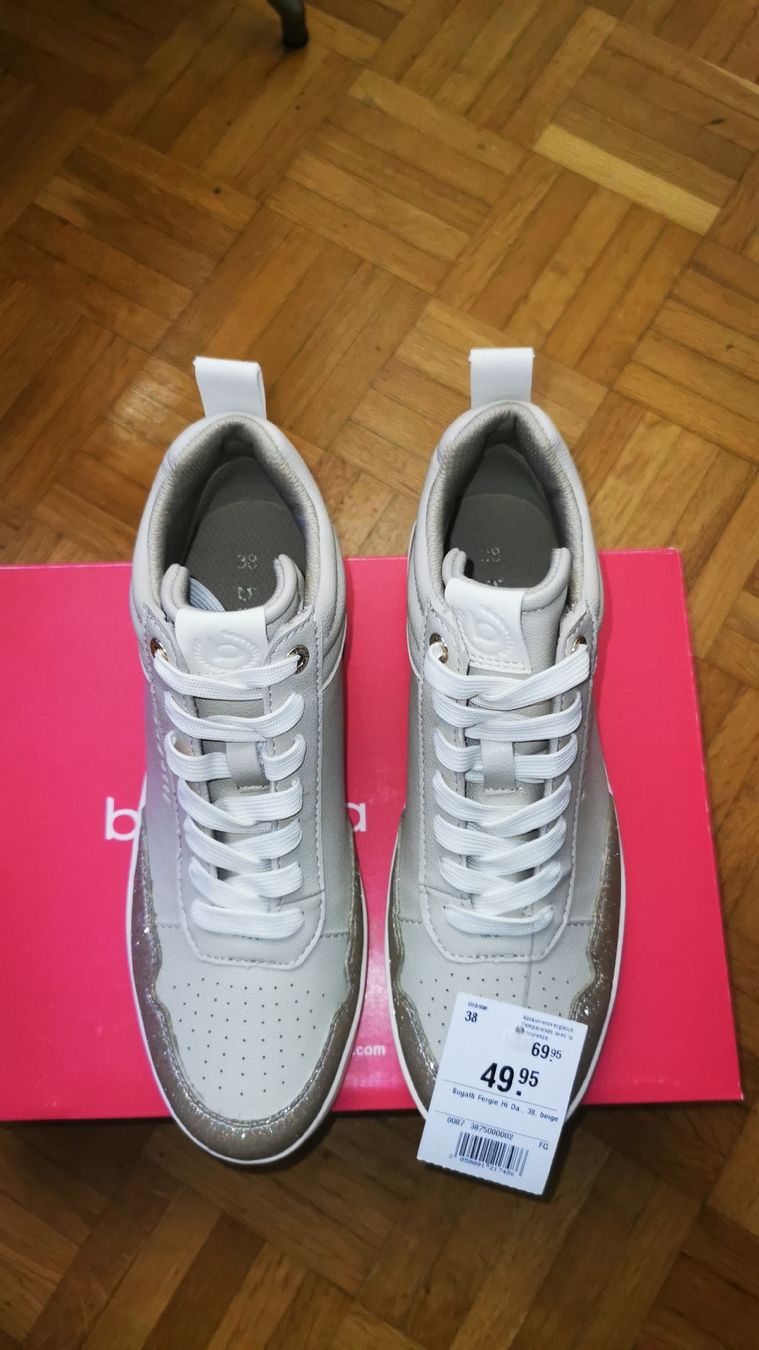 Bugatti Scarpe da donna: Bugatti Sneaker Gr. 38 - Neu – Nuovo e nell'imballaggio originale da Urtenen-Schönbühl venduto da vok_qw7w 1