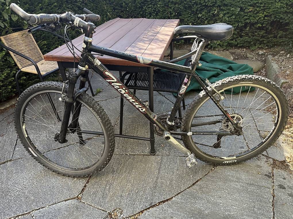 Vélos: Velo Thömus zu verkaufen  – D'occasion à Scharans par pandezu 1