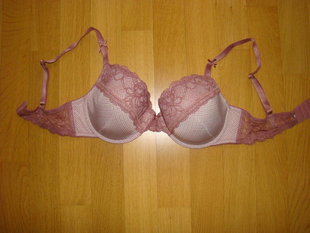 Altra biancheria intima: SG / BH, 80C – Nuovo (secondo la descrizione) da Lussery-Villars venduto da pousinete02 1