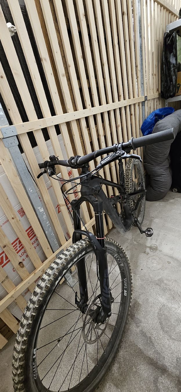 Canyon Velos: Canyon Spectral CF 7.0 – Gebraucht aus Schlieren von nie_6kyv 3