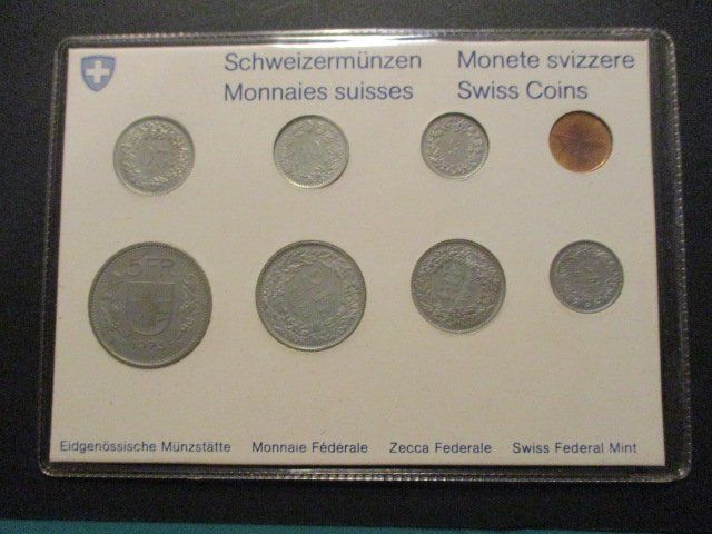 Alle Münzen: Set 1975 STGL  Qualité Top du Top  Impeccable – Neu und originalverpackt aus Lovens von Jelmi