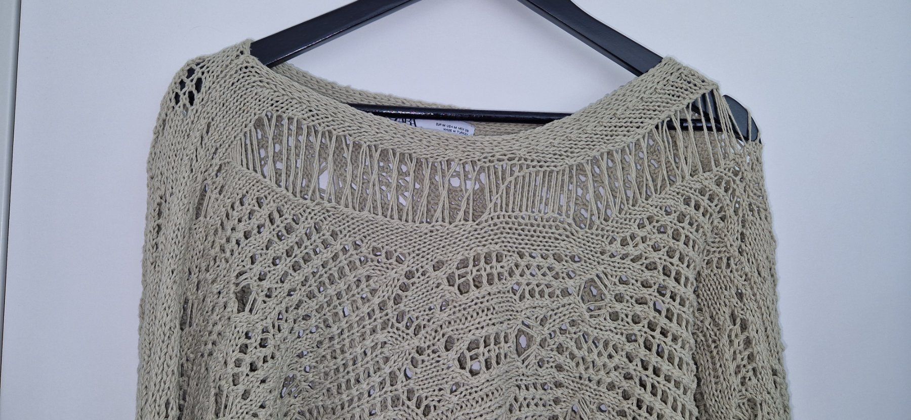 Zara Maglioni & Felpe: Zara Strickpullover mit Lochmuster olivgrün - Gr. M – Nuovo (secondo la descrizione) da Kollbrunn venduto da Bobibau 1