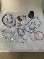 Modeschmuck, Ketten, Broschen, Armband, Uhr, Haarschmuck