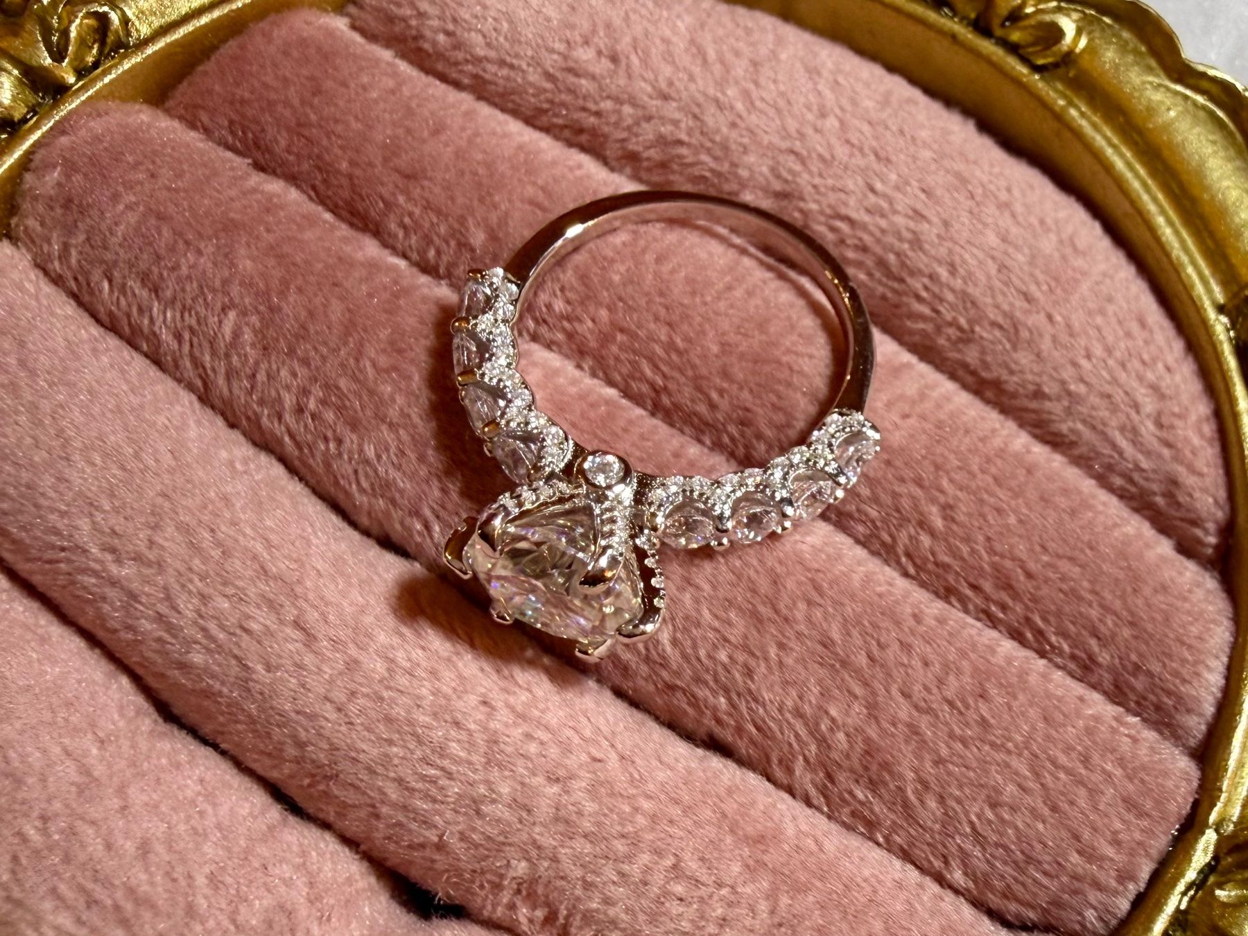 Anelli: Bague Moissanite d’Exception – Nuovo e nell'imballaggio originale da St-Maurice venduto da Sandrinette123 3