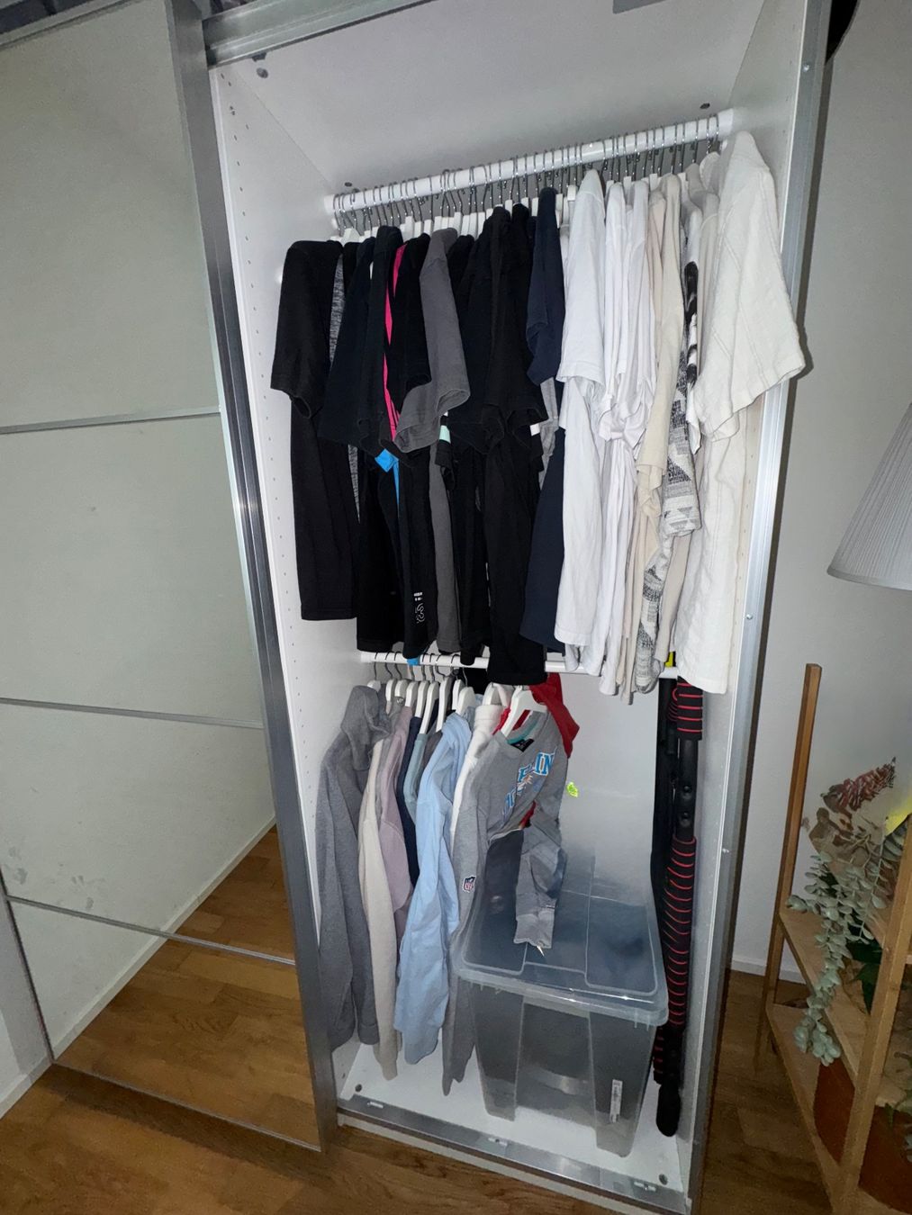 Ikea Armadi: Ikea Pax Schrank – Usato da Büsserach venduto da jdo_cms2 2