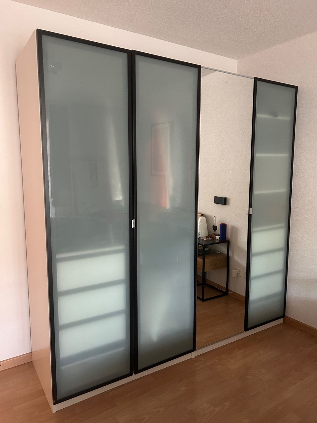 Ikea Schränke: Kleiderschrank – Gebraucht aus Gettnau von Serena123