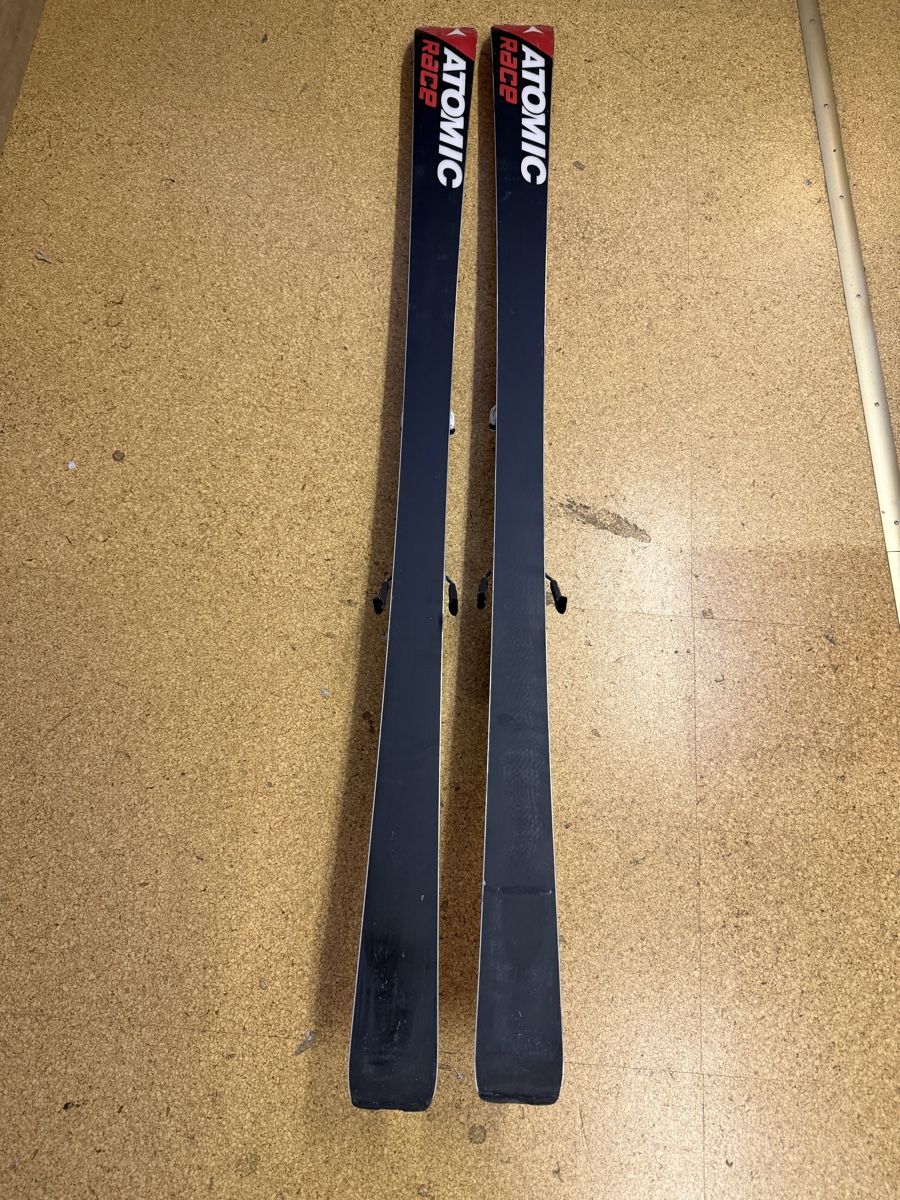 Atomic Skis: Atomic Race GS D2 – 174 cm mit Atomic Bindung – Gebraucht aus Gurmels von SwissShop21 6