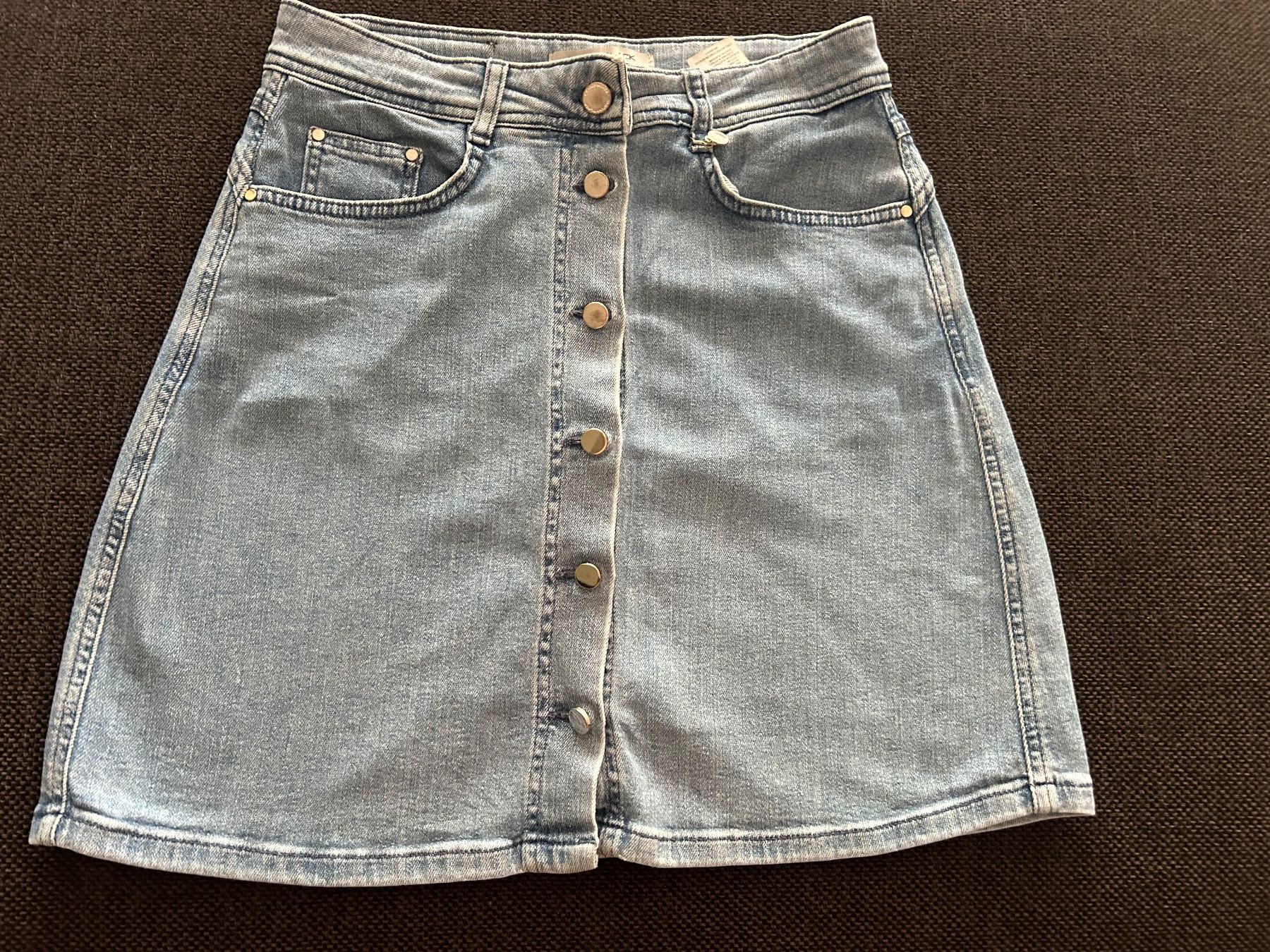 Gonne: Jolie jupe en jeans taille 36 – Usato da Pully venduto da nisola
