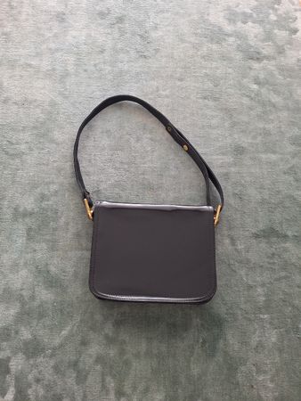 Vintage Retro Handtasche aus schwarem Lack
