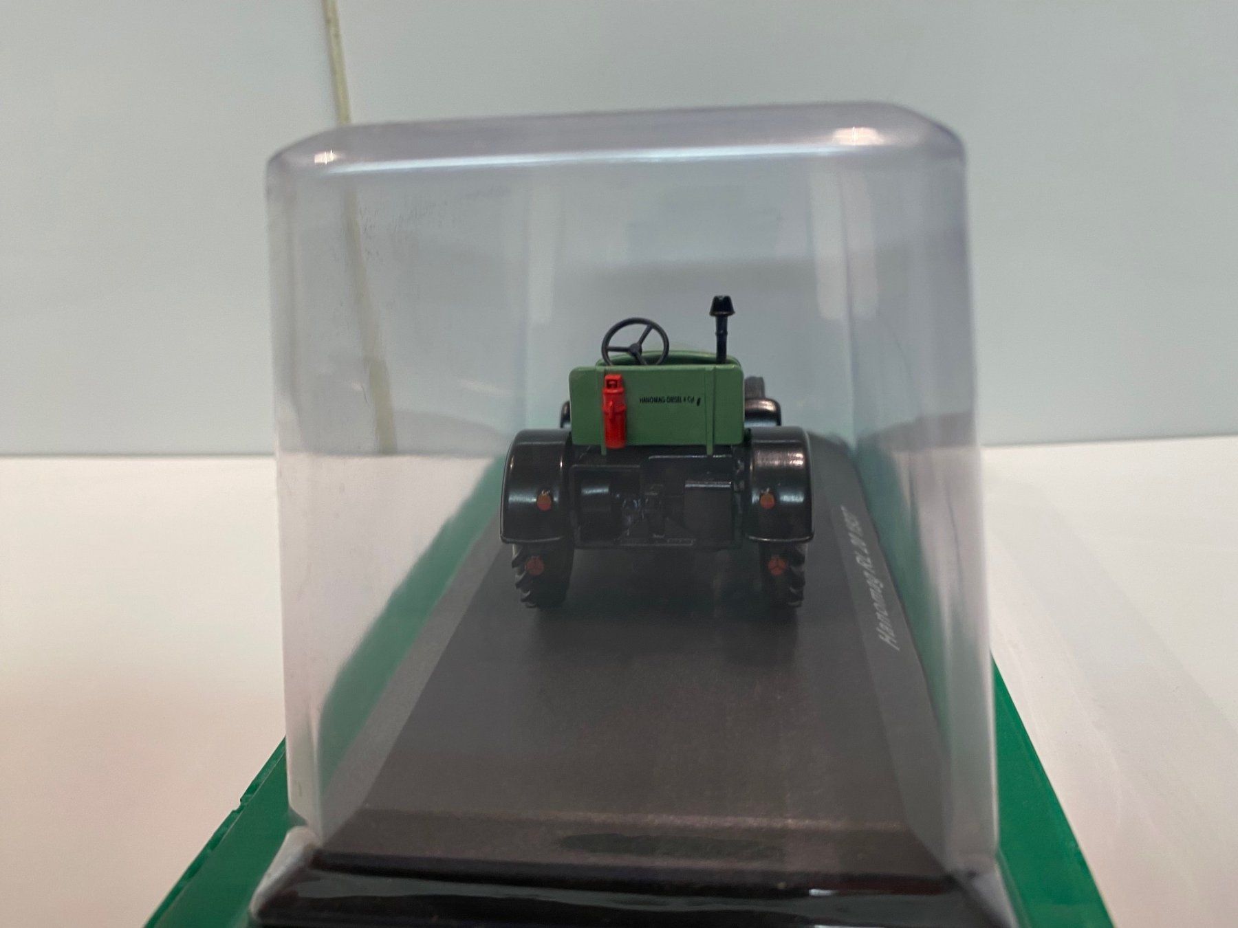 Modellbausätze & Standmodelle: Traktor Hanomag RL 20 1937 1-43 389 – Neu und originalverpackt aus Stäfa von thebrand 3