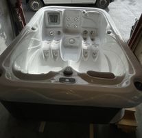 Whirlpool  Wellis 