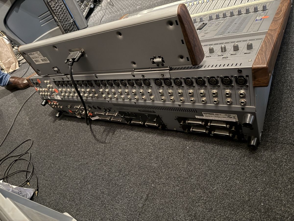 Tascam Platines de mixage: TASCAM DM-4800 Mixer Console with meter – D'occasion à Zürich par julian.a 2