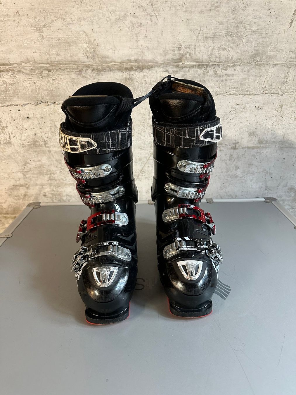 Atomic Scarpe da uomo: Atomic Skischuhe 27 / 42 – Usato da Emmenbrücke venduto da karkarkar 3