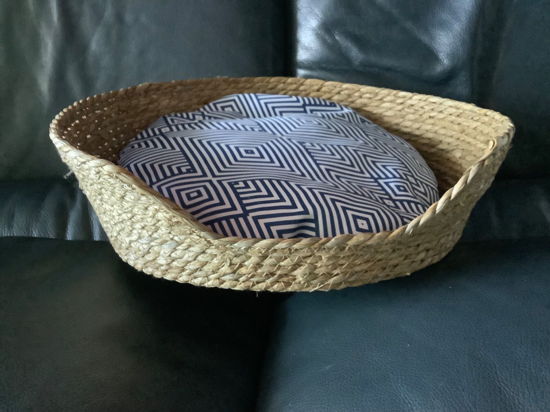 Cucce & Letti: LIT-PANIER pour chat - NEUF car non utilisé – Nuovo (secondo la descrizione) da Le Lignon venduto da Gwen77 3