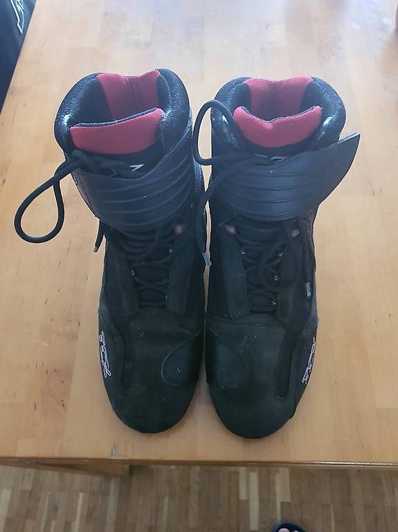 Scarpe da uomo: Töffschuhe Gr. 40 – Usato da Uttigen venduto da secret13 4
