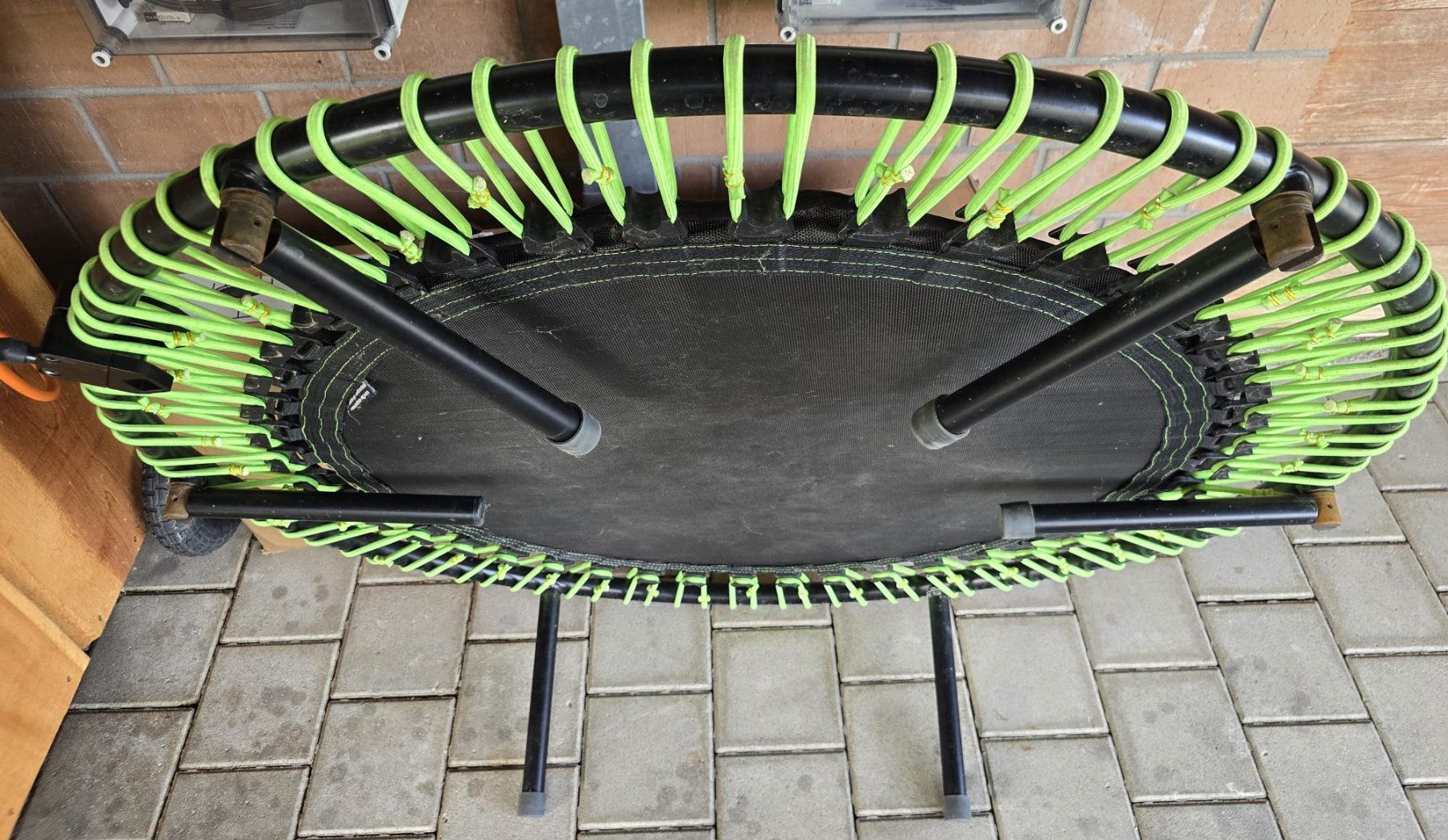 Bellicon Trampolini: Bellicon Trampolin 125 cm – Usato da Grünenmatt venduto da holzskulptur 2