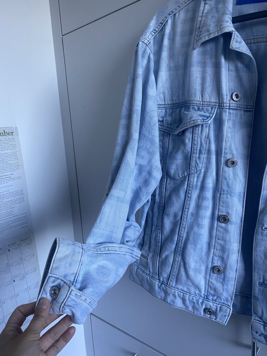 Karl Lagerfeld Giacche: Karl Lagerfeld oversized denim jacket – Usato da Zug venduto da kse_w9mn 3