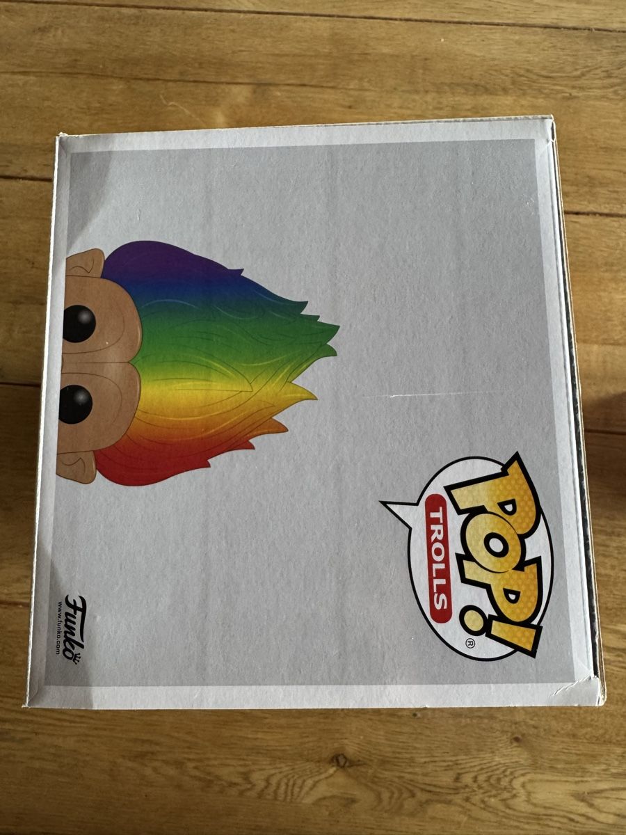 Funko Statuette: Funko Pop grande taille Chase Rainbow Troll – Nuovo (secondo la descrizione) da Les Giettes venduto da joelledu 4