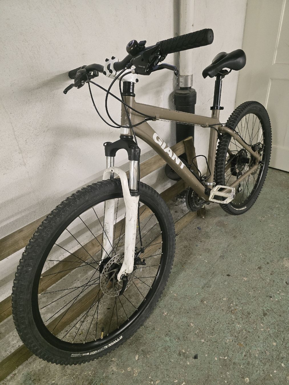 Giant Vélos: Mountainbike Giant – D'occasion à Zürich par Jovi8 2