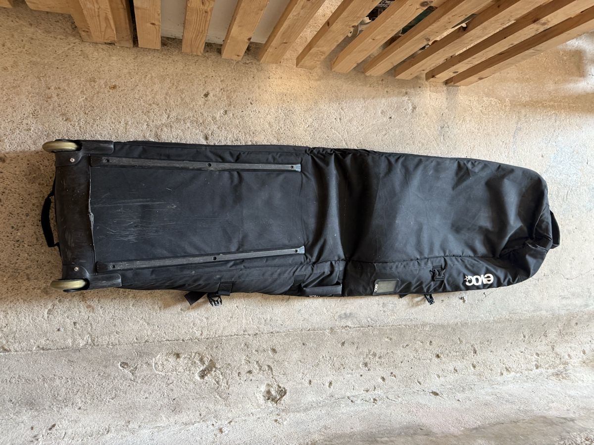 Evoc Taschen: Evoc Ski/Snowboard Bag mit Rollen – Gebraucht aus Urdorf von itsannina 1