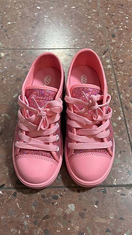 Pattini in linea & Pattini a rotelle: Heelys Rollschuhe 33 – Usato da Horgen venduto da ett_t5rh 2