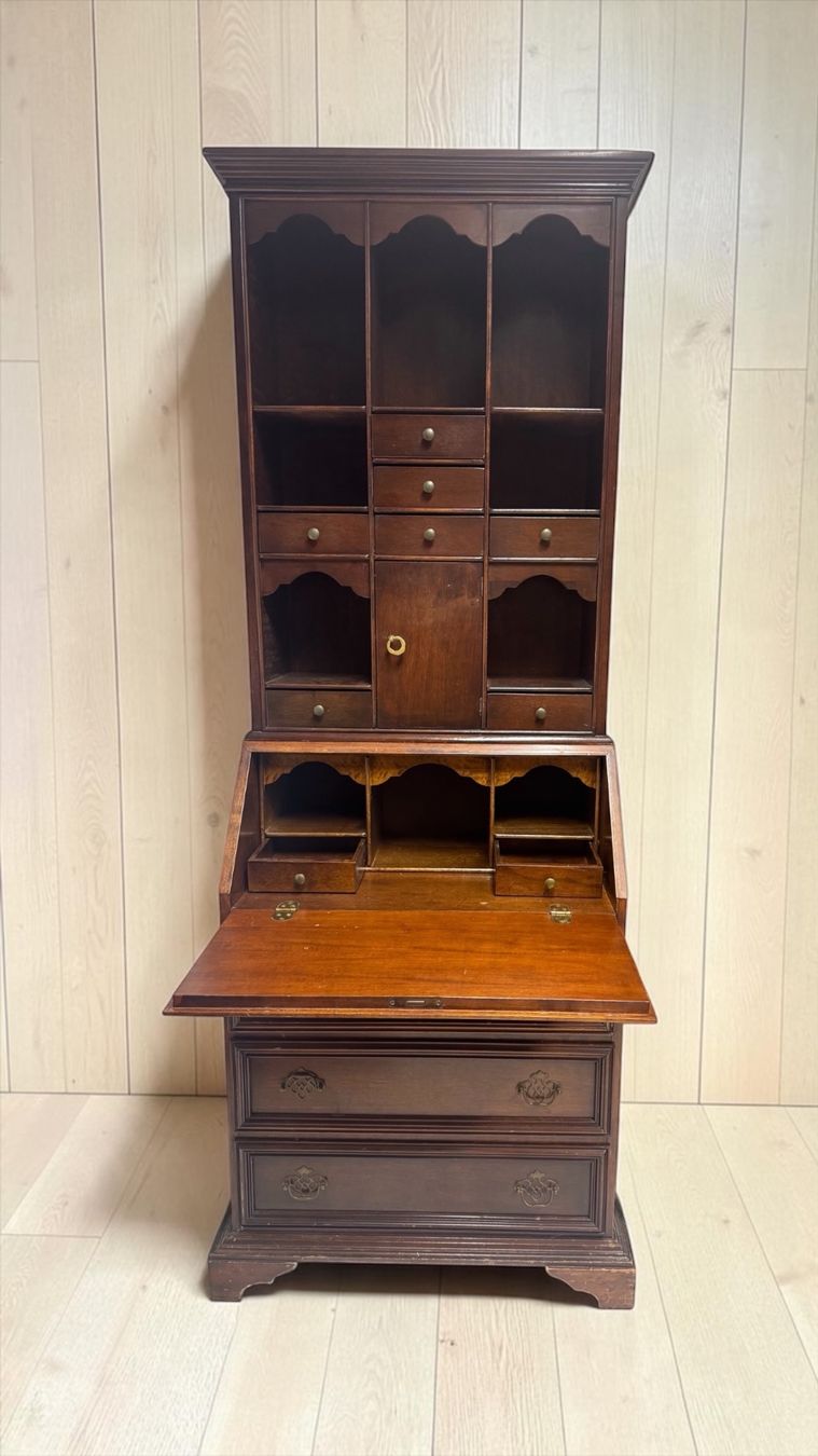 Scrivanie: Sekretär – Usato da Altikon venduto da bau_85x7 1