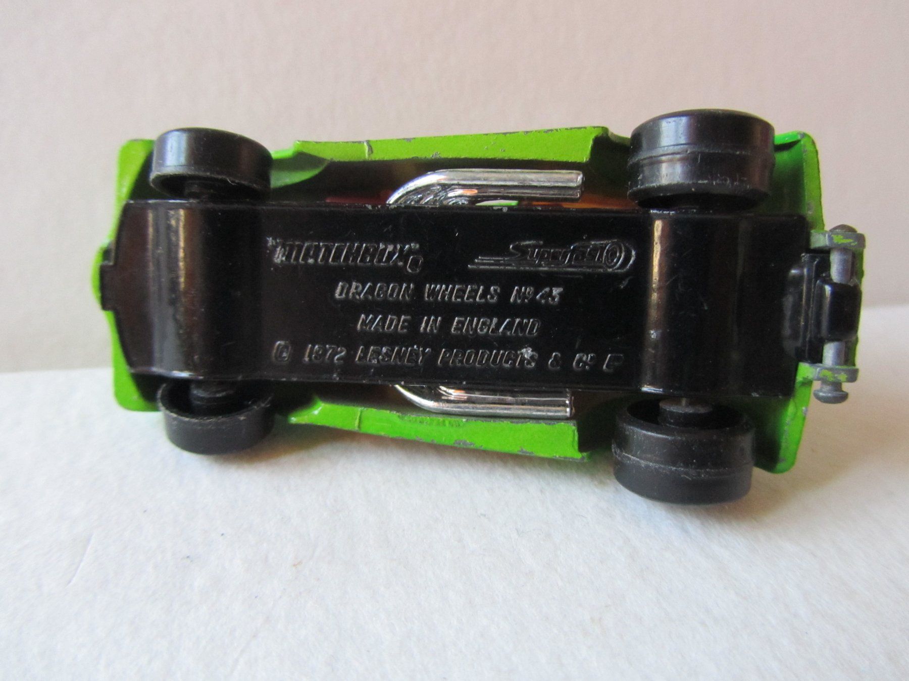 Matchbox Modellini d'auto: Dragon Wheels VW Käfer, Matchbox Superfast, Nr. 43 B – Usato da Weiningen ZH venduto da dietsch57 7