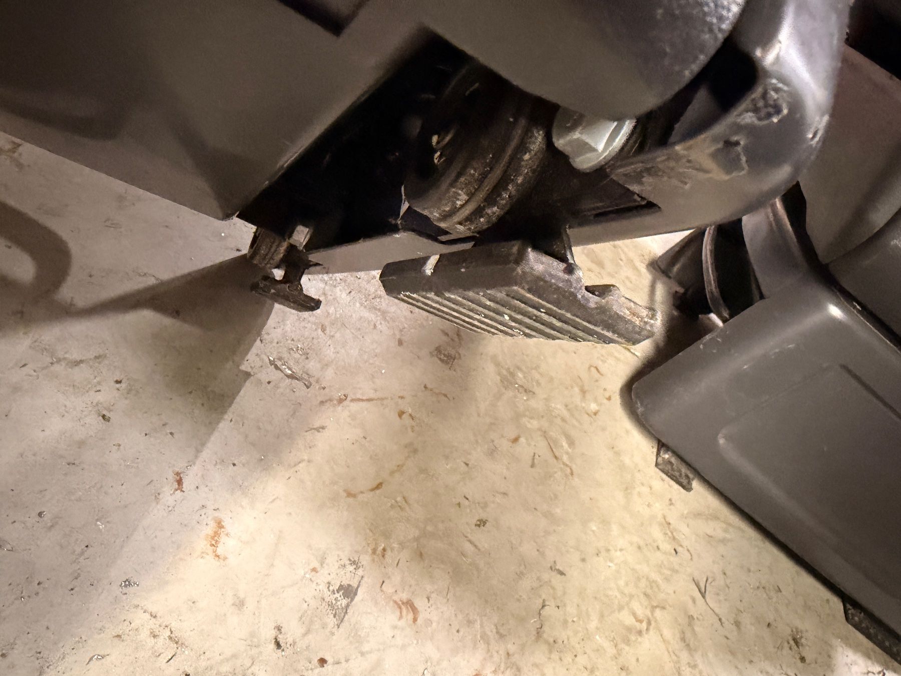 VW Tutti i ricambio: Sièges VW T5, T6 – Usato da Sion venduto da wik_77jh 1