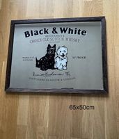 Drei Wandspiegel Black and White Whisky und Charly Chaplin