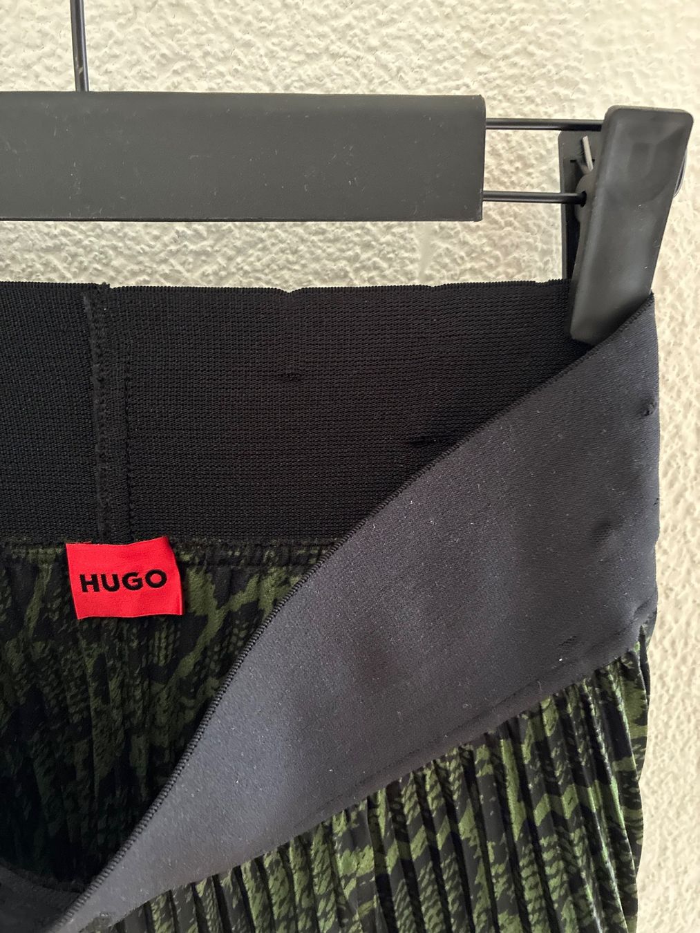 Hugo Boss Gonne: Hugo Rock Gr. 38 – Usato da Fribourg venduto da waves55 3