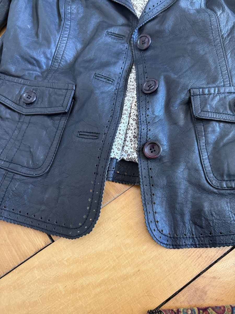 Maddison Giacche: Schwarze Lederjacke Maddison Gr.36 – Usato da Kriens venduto da tam_l8v2 1