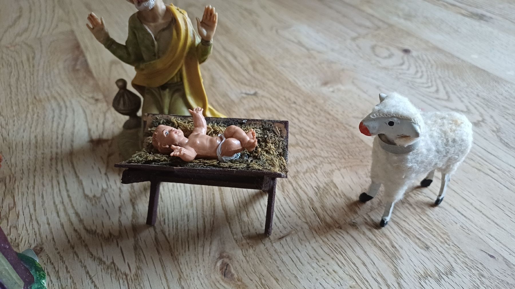 Figuren: 13 verschiedene Krippenfiguren  – Gebraucht aus Flawil von Naphtali 3