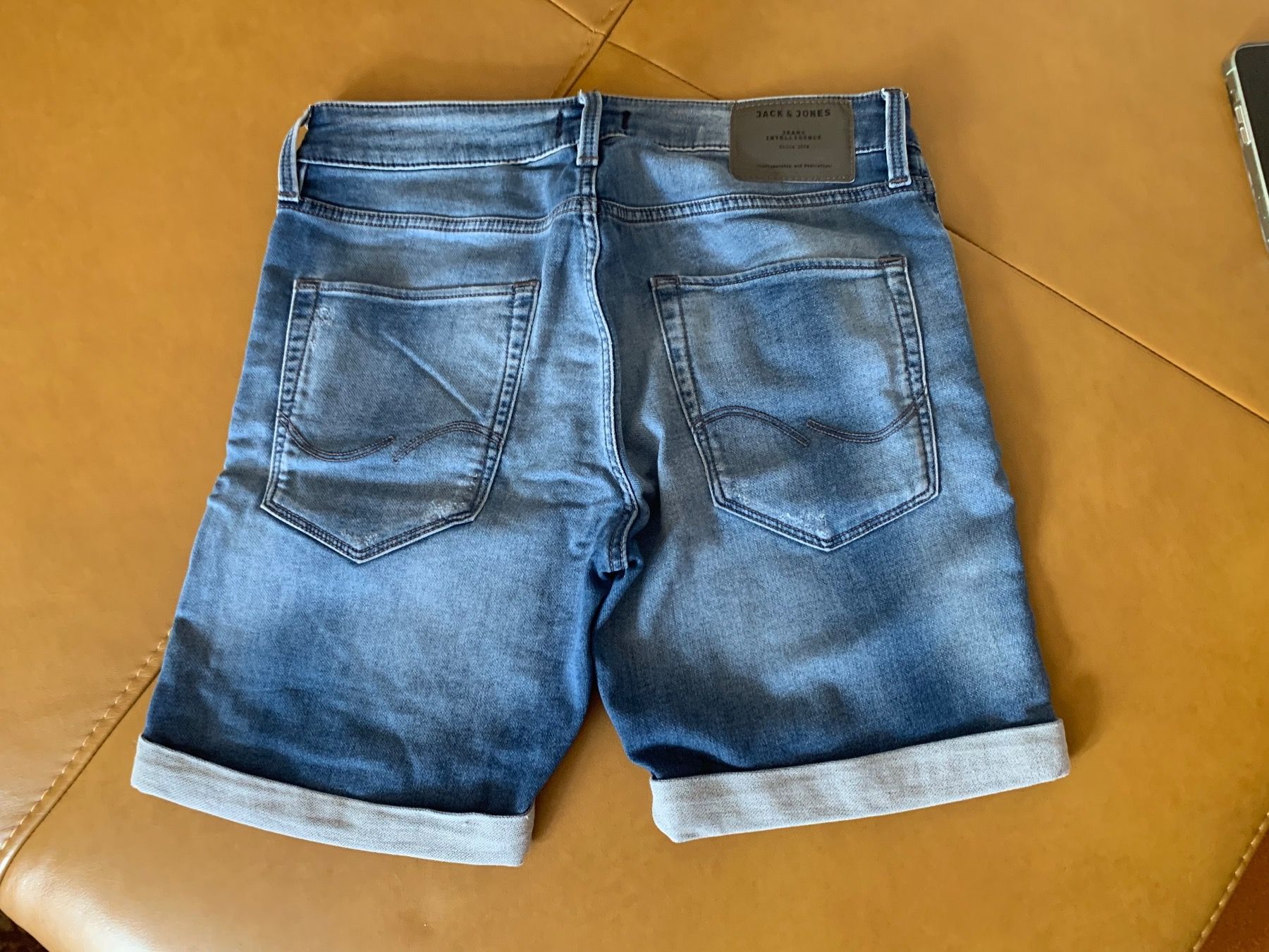 Jack & Jones Hosen: Jeans Bermudas von Jack & Jones in Grösse M – Gebraucht aus Müllheim Dorf von Dimitricardo 2