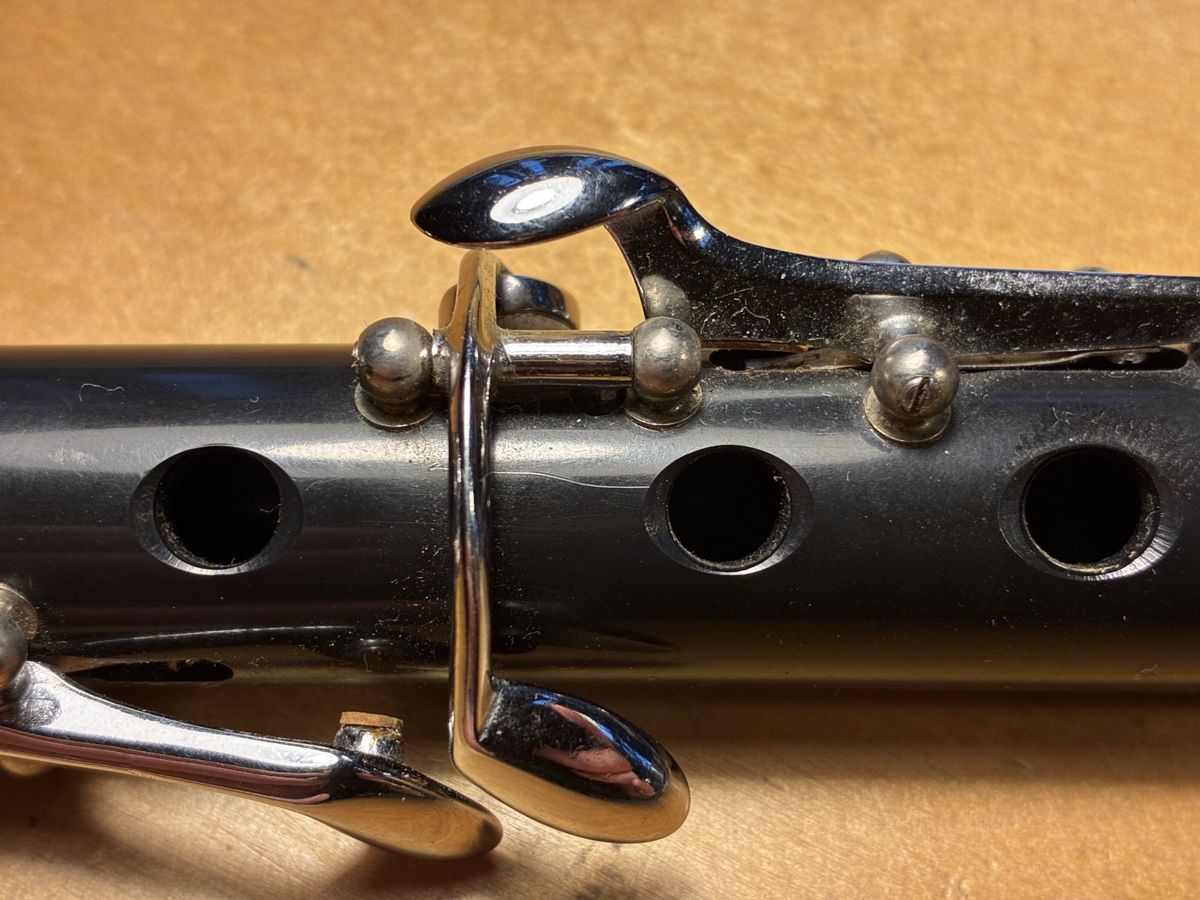 Basler Strumenti musicali: Piccolo E. Oesch, Basel – Usato da Riehen venduto da J.-M. 7