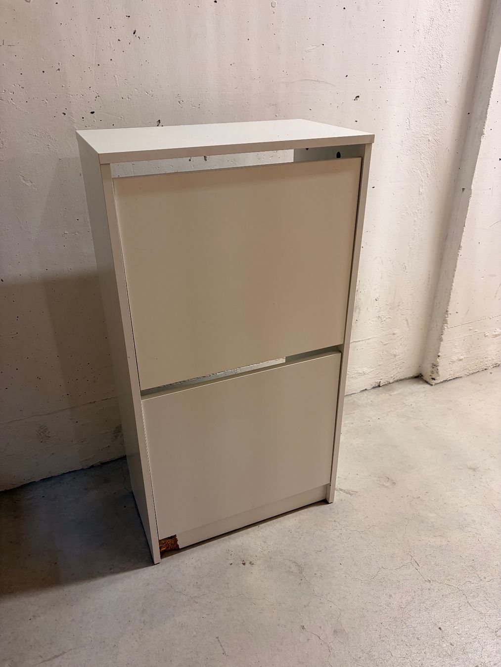 Ikea Armadi: BISSA Schuhschrank 2 Fächer – Usato da Zürich venduto da evivas