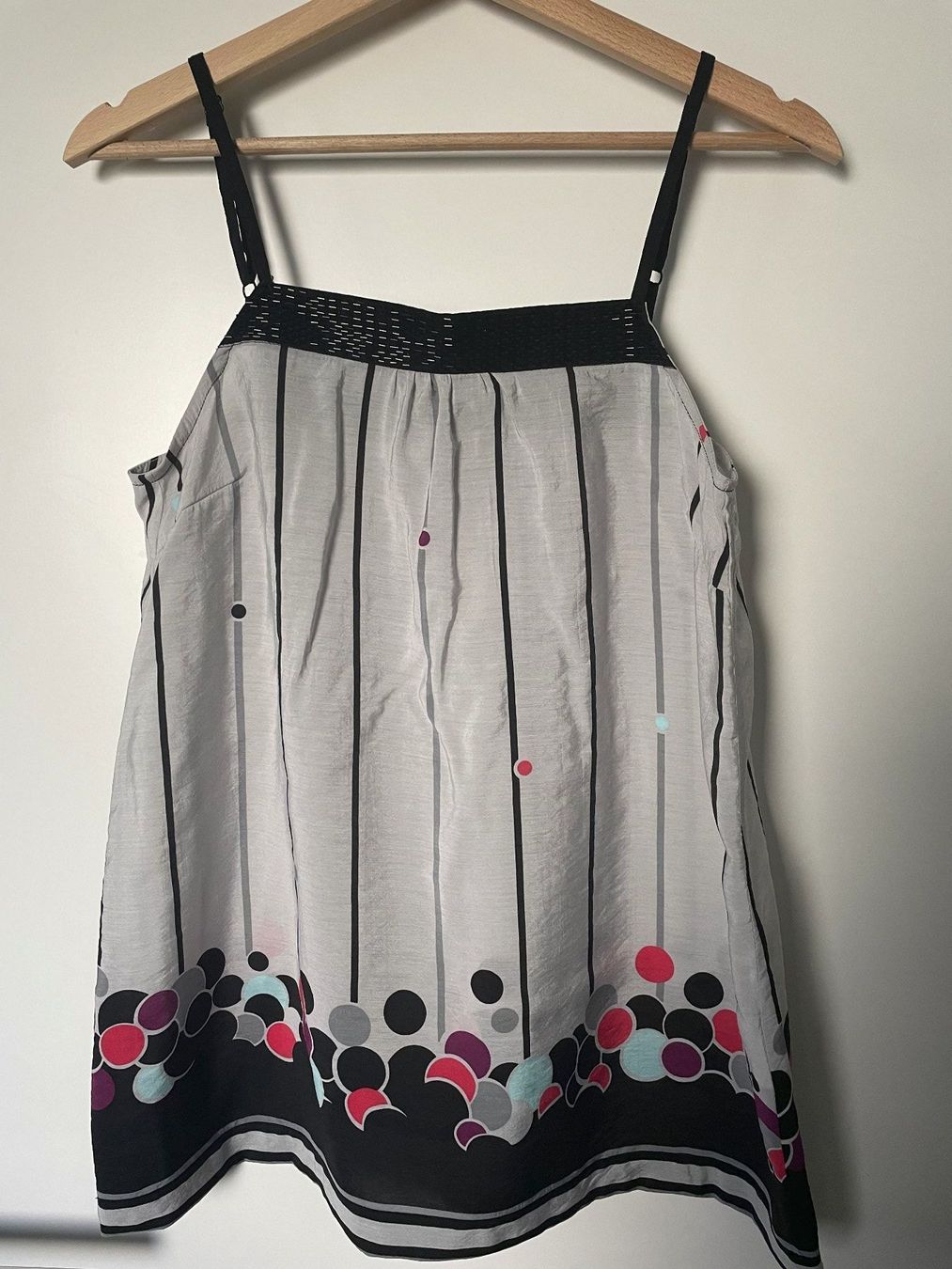 Vero Moda Top: Leichtes Sommertop mit Pailletten 38 – Usato da Birmensdorf ZH venduto da pau_j8pr