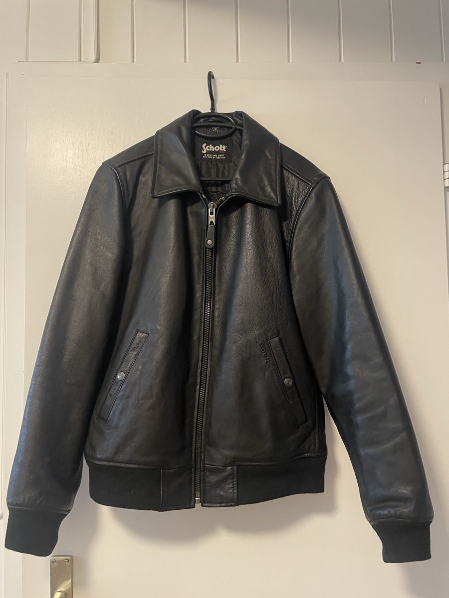 Schott Vestes: Lederjacke Schott – D'occasion à Tamins par Riiber