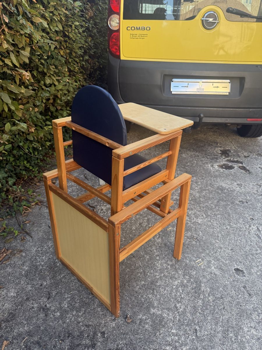 Hochstühle: Kinderhochstuhl Holz mit Tisch – Gebraucht aus Wohlen AG von Noma2 2