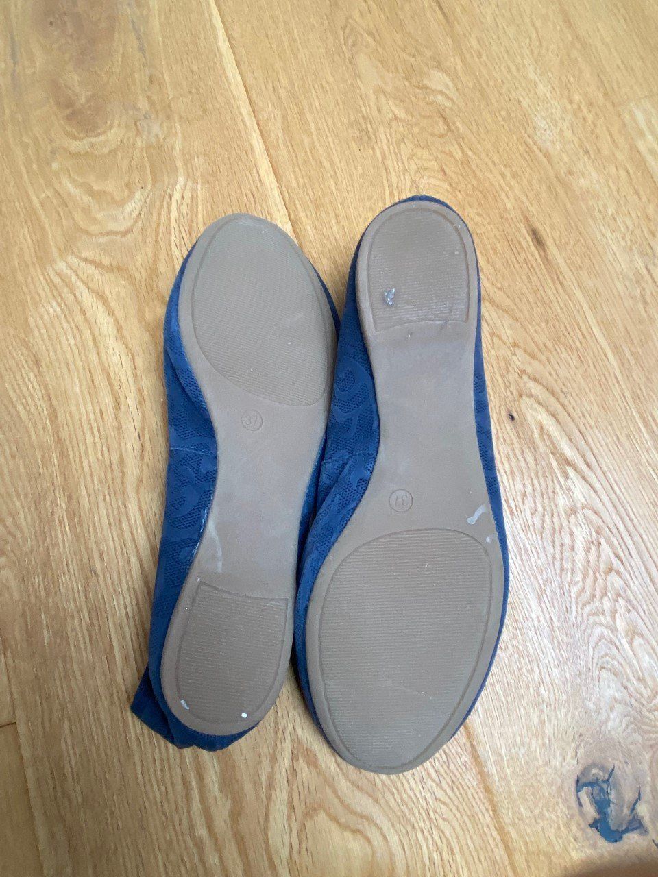 Schuhe für Mädchen: Ballerina Schuh Gr. 37 – Gebraucht aus küssnacht am rigi von Daot 2