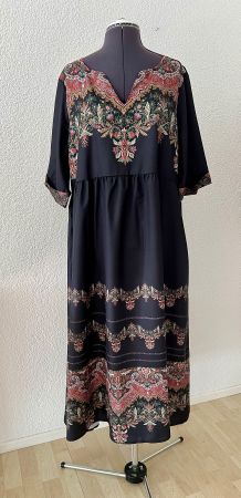 👗 Elegantes Maxi-Kleid mit Paisley-Muster – Größe XXL