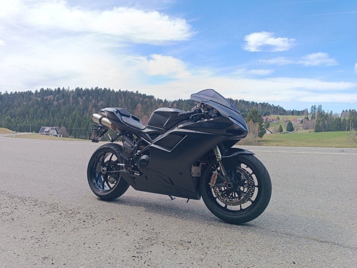 Ducati Strasse: Ducati SPK 848 EVO Dark – Gebraucht aus Endingen von pk160271 4