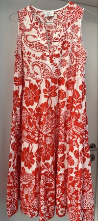 Robe Légère by Vera Mont Kleid