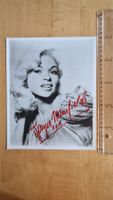 Jayne Mansfield, Original Autogramm auf Grossfoto in s/w