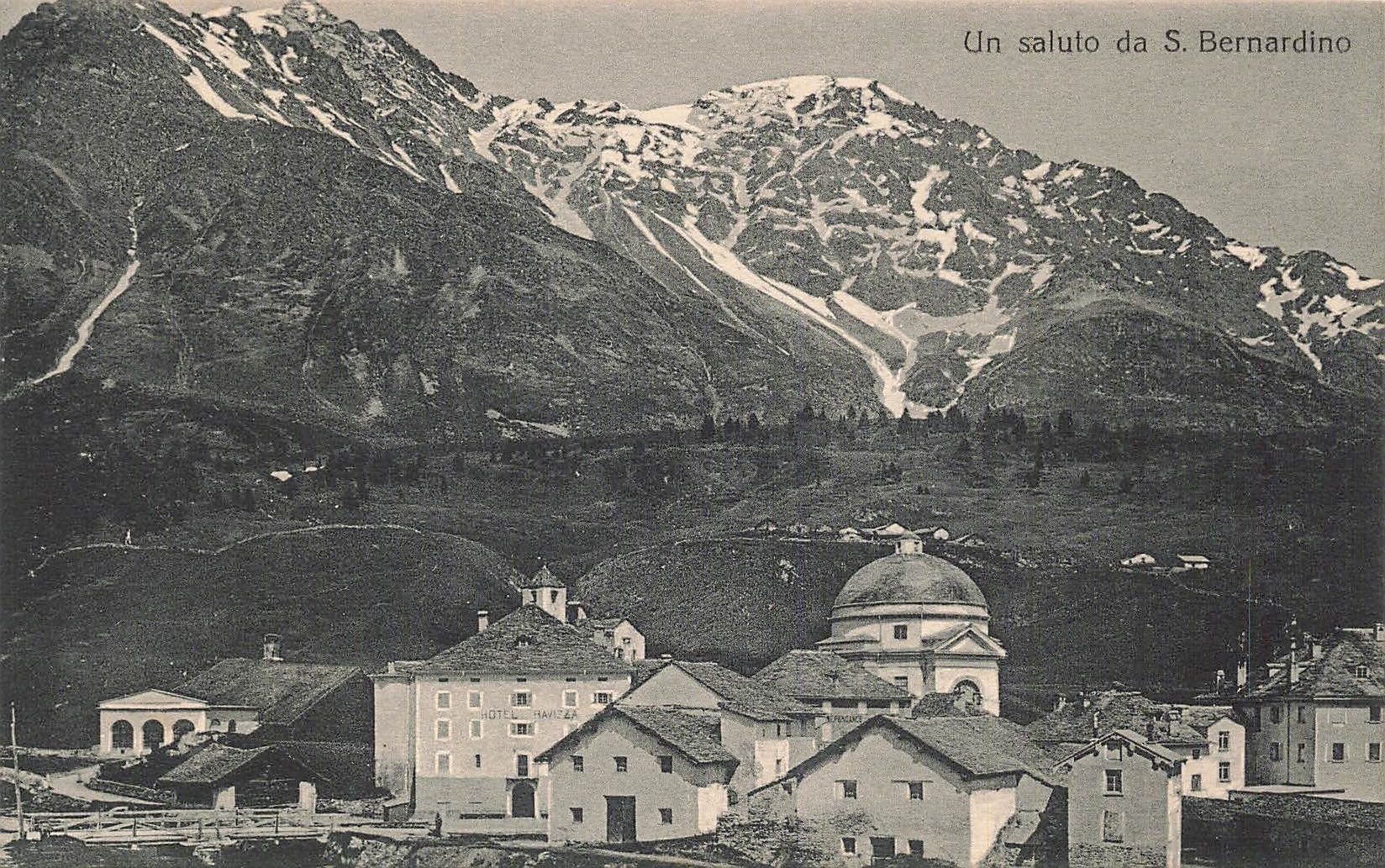 Cartoline postali: San Bernardino GR Panorama mit Kirche – Usato da Biasca venduto da Blenio71