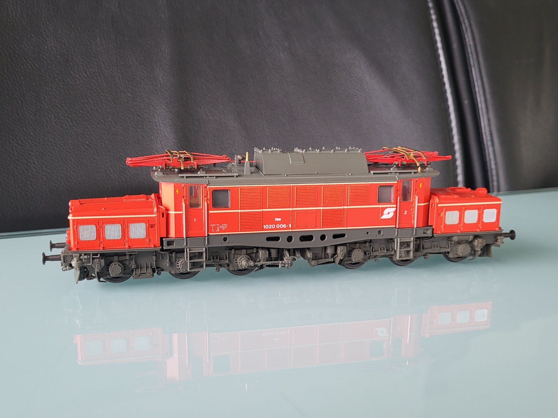 Roco Trains électriques: H0  ROCO  ÖBB  1020 006-1 – D'occasion à Oberburg par sensetal 4