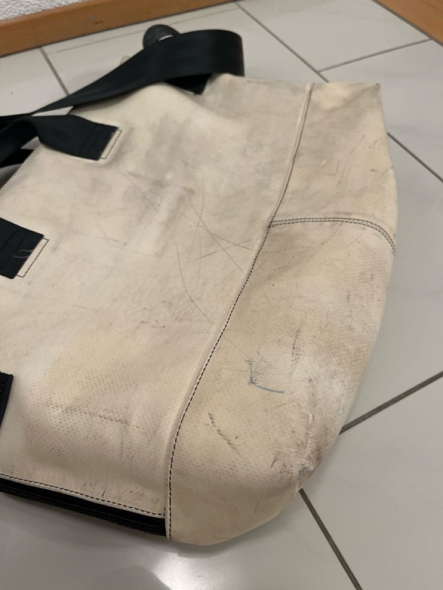 Freitag Borse da donna: Tasche Freitag Grigio M Schwarz gebraucht – Usato da Allschwil venduto da Manolictus 9